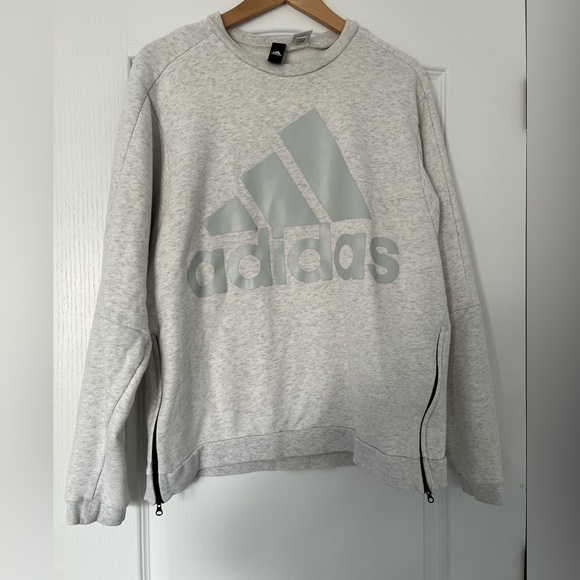 ADIDAS - Sweatshirt - Grey - Large - Picture 1 of 6